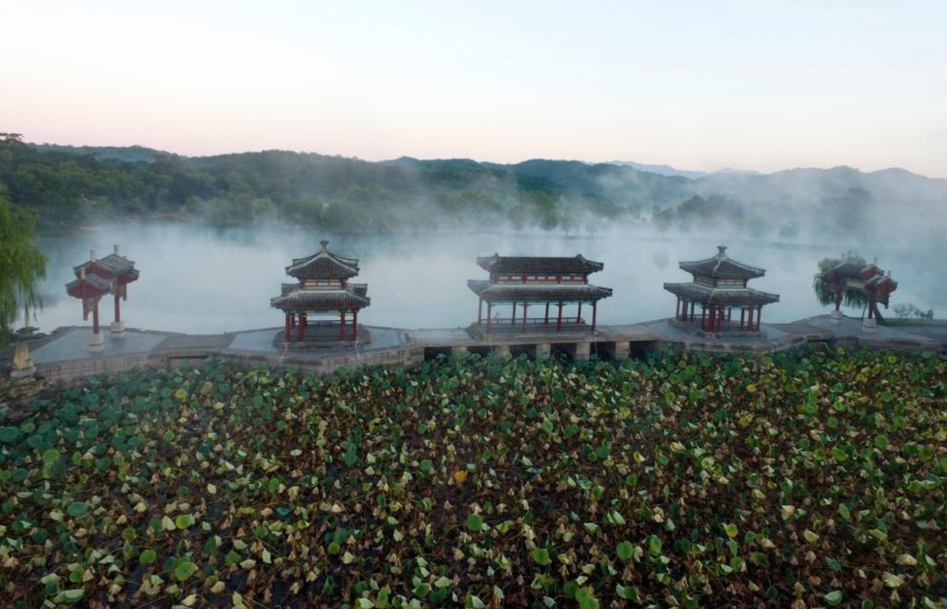 Hebei province. Хэбэй Китай. Провинция Хэбэй Китай. Провинция Хэбэй Китай природа. Парк Чэнду в провинции Хэбэй.